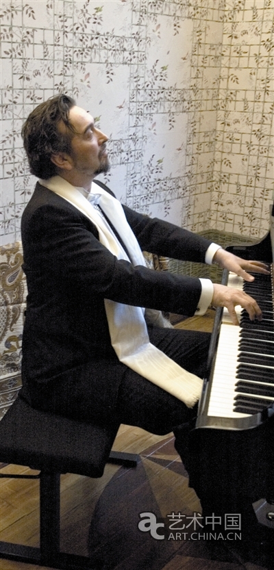 “小李斯特”5月来京 以即兴演奏著称于钢琴界