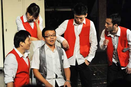 青戏节作品在沪上演 让观众领略北京戏剧风格