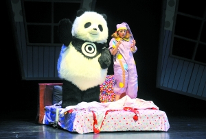 首届中国儿童戏剧节闭幕：儿童戏剧不是儿戏