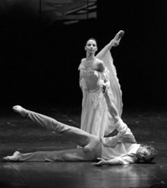 艾夫曼带来心灵芭蕾 舞美基调如同俄罗斯油画