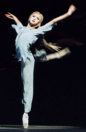 上海芭蕾舞团《白毛女》资料图