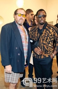 Julian Schnabel与Diddy在迈阿密的展会上