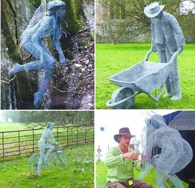 英国艺术家在用铁丝编织雕塑作品。