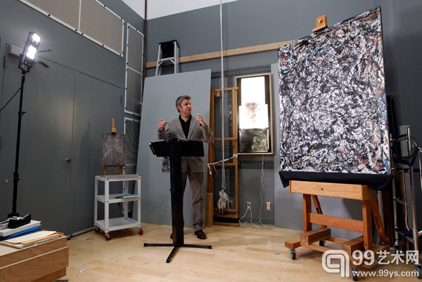 西雅图艺术博物馆的首席修复员尼古拉斯·多尔曼在于在11月27日进行的一场新闻发布会上，谈论正在进行的杰克逊·波洛克杰作《突变》的修复工作