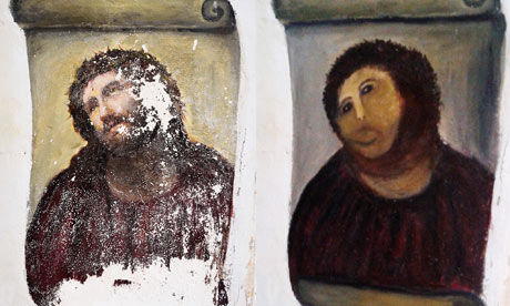 埃利亚斯·加西亚·马丁内斯的戴荆冕的耶稣像，以及塞西莉亚·吉梅内斯的修复版。 AP 供图