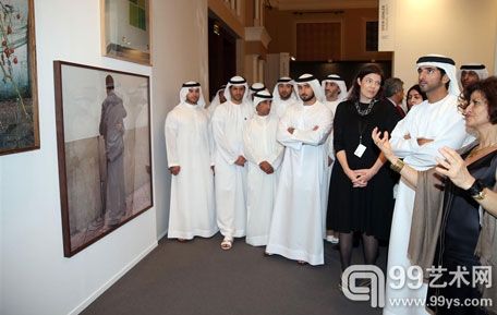 迪拜藝博會開幕：哈姆丹王子盛裝出席
