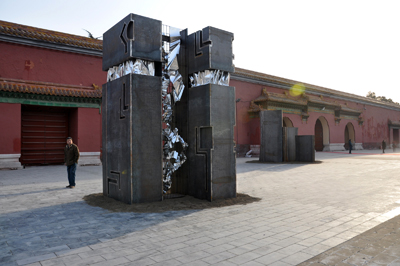 意大利女艺术家在故宫举办露天雕塑展