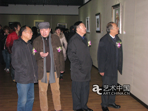 第二届中国小幅油画展在辽宁美术职业学院美术