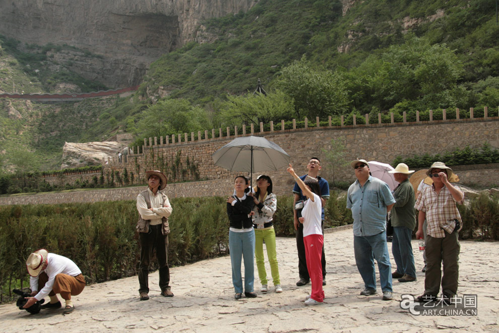 闫平晋北戏曲采风追踪,当代著名油画家,中国人民大学,艺术学院教授,闫平,晋北戏曲,闫平艺术,闫平作品,闫平展览,闫平个展,闫平采风,闫平写生,戏曲艺术