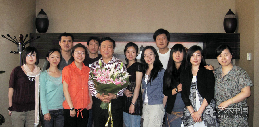 2009年5月，张夫也教授师门合影