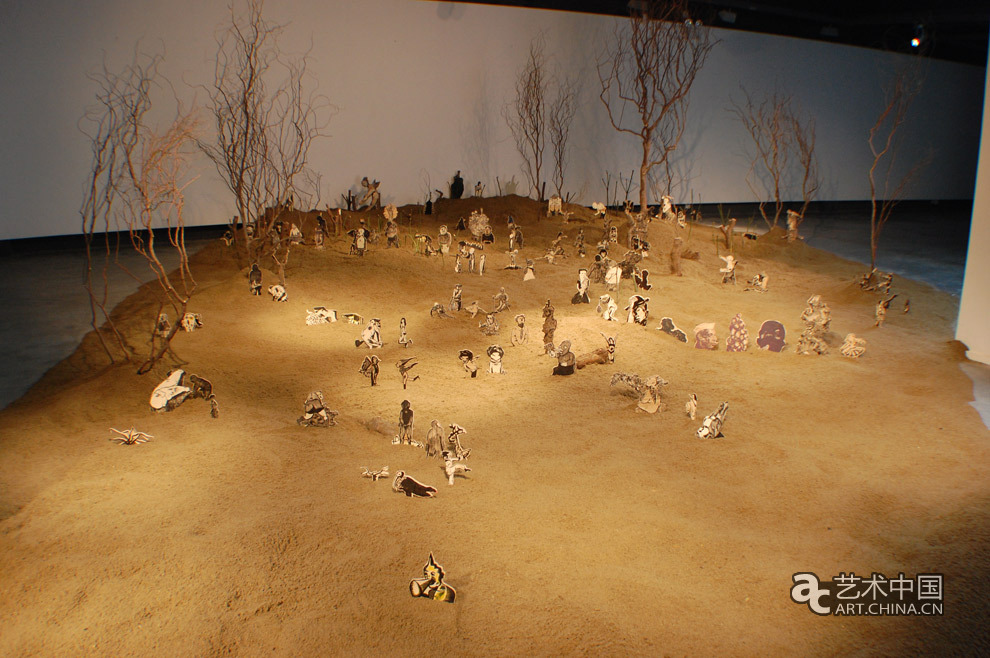 康剑飞 康剑飞作品展 中间美术馆 作为媒体的艺术 观看飞鸟的方式 北京 上海