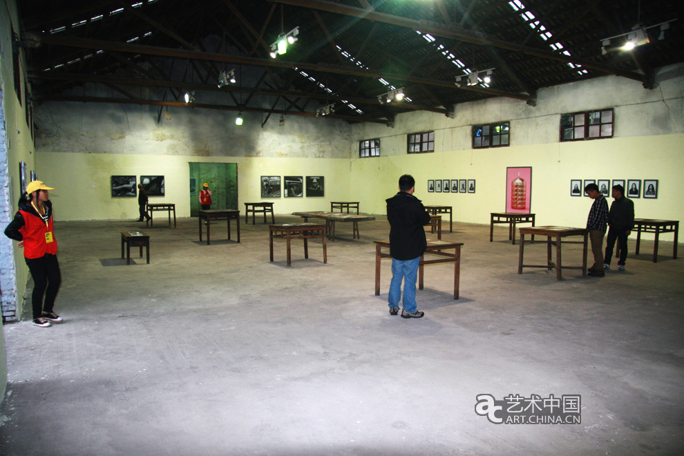 2012连州国际摄影年展,2012连州摄影年展,2012连州摄影节,连州国际摄影年展,连州摄影年展,连州摄影节,2012连州,第八届连州国际摄影年展,第八届连州摄影节