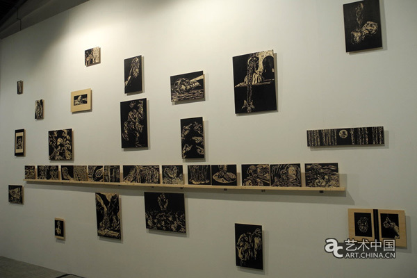 中國畫廊展示的木刻版畫作品