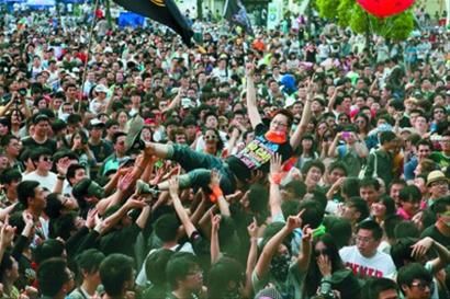 上海迷笛音乐节火爆:除了摇滚,还要更多