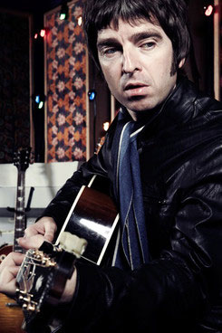 Noel Gallagher（諾埃爾-加拉格爾）
