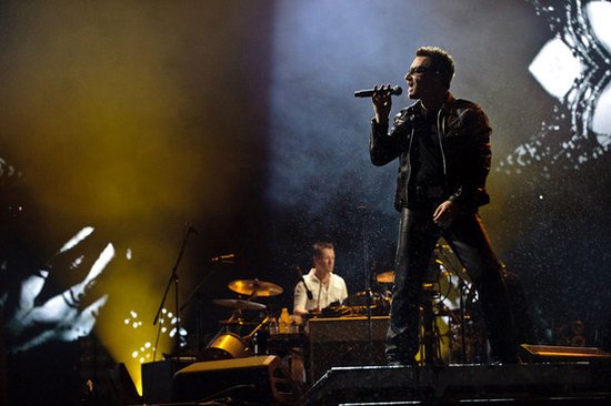 U2获2011巡演票房最高艺人 一年收入近3亿美元