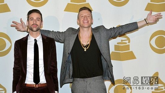 Macklemore & Ryan Lewis获格莱美最佳说唱奖。