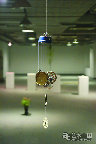 释放平凡生活中的诗意--李景湖采访随笔