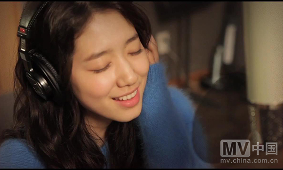  朴信惠  -  漆黑 (电视剧《邻家花美男》OST)_MV