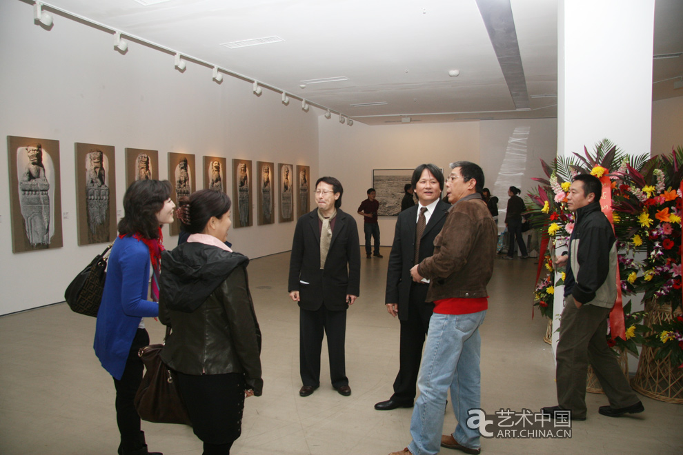 張佔山展覽現場,張佔山,張佔山藝術,張佔山作品,張佔山官網,張佔山網站,張佔山藝術品,張佔山介紹,張佔山採訪,張佔山視頻,藝術家張佔山,油畫家張佔山,張佔山油畫