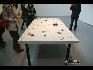 平臺，水泥、水果，83.8×244×122cm，2010年
