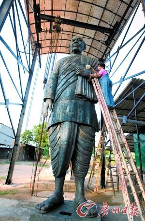 印度欲建世界最高人像雕塑 超越中国卢舍那