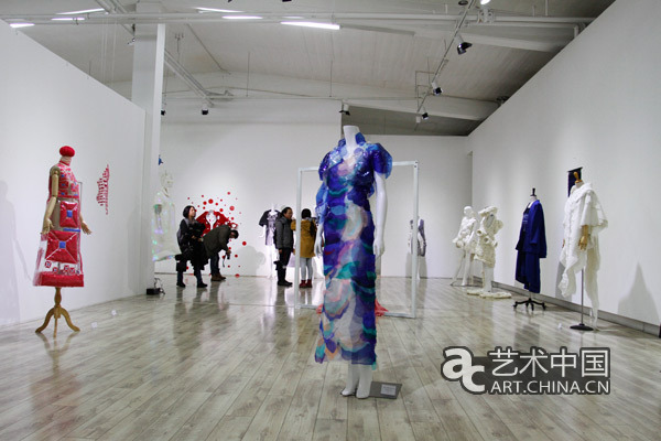 间--2015中韩Fashion Art服饰设计交流展开幕
